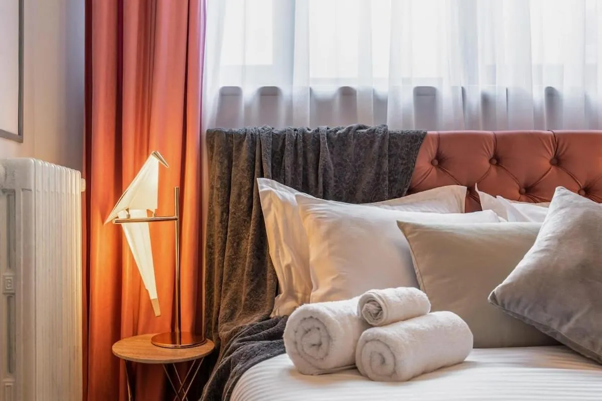 Holt - The Great Gatsby Apartment Bucharest