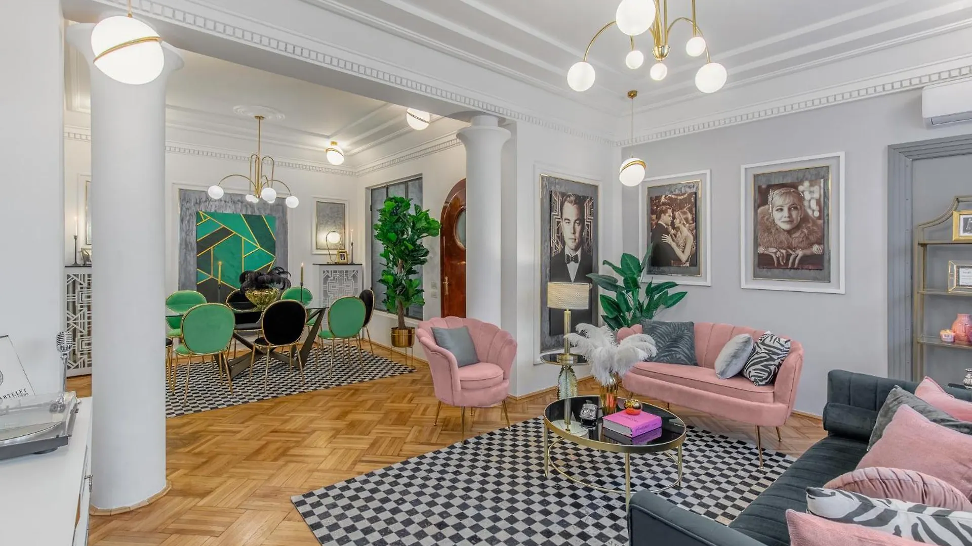 Holt - The Great Gatsby Apartment Bucharest
