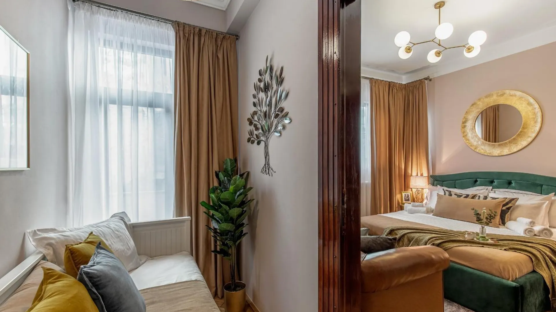 Holt - The Great Gatsby Apartment Bucharest