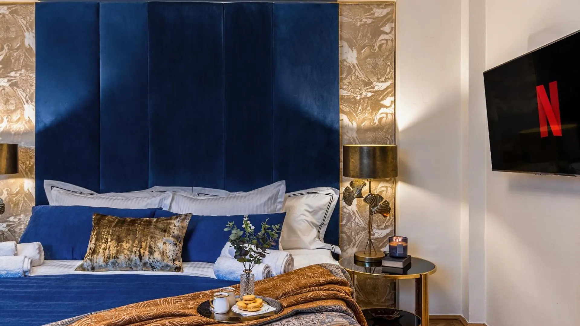 Holt - The Great Gatsby Apartment Bucharest