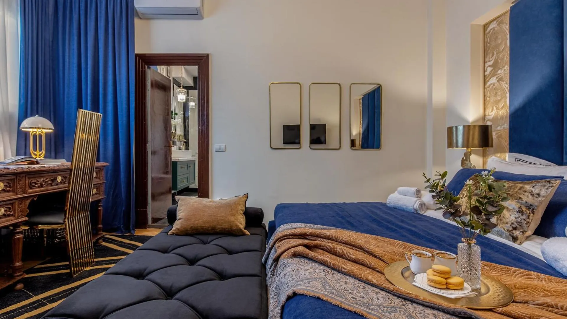 Holt - The Great Gatsby Apartment Bucharest