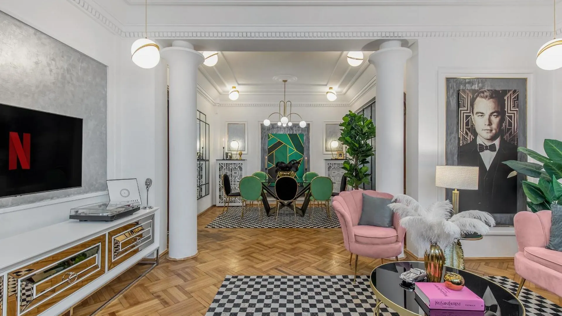 Holt - The Great Gatsby Apartment Bucharest 0*,