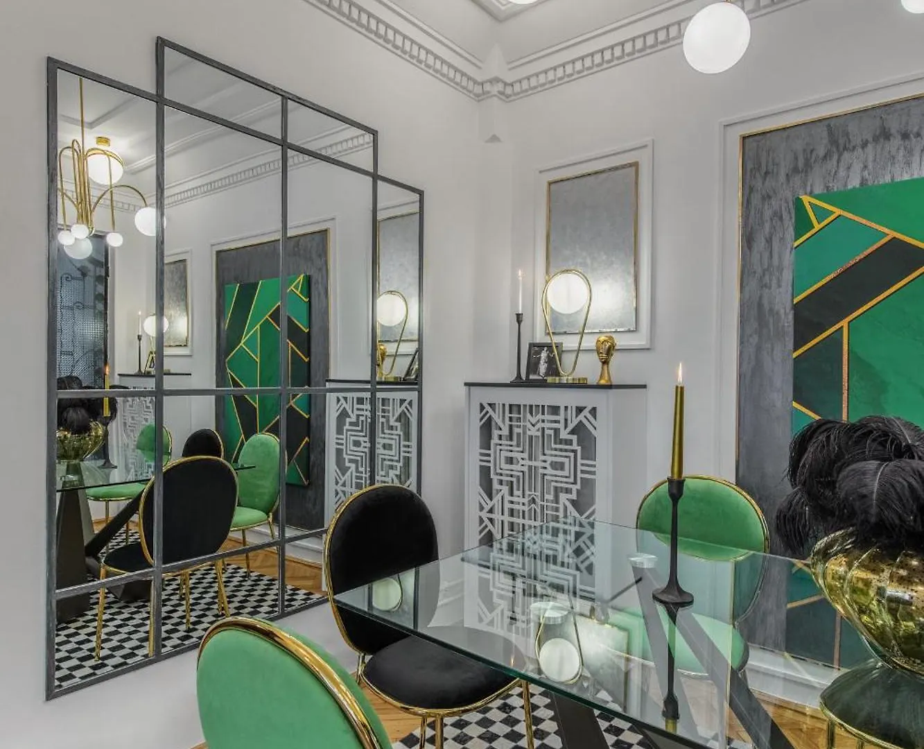 Holt - The Great Gatsby Apartment Bucharest
