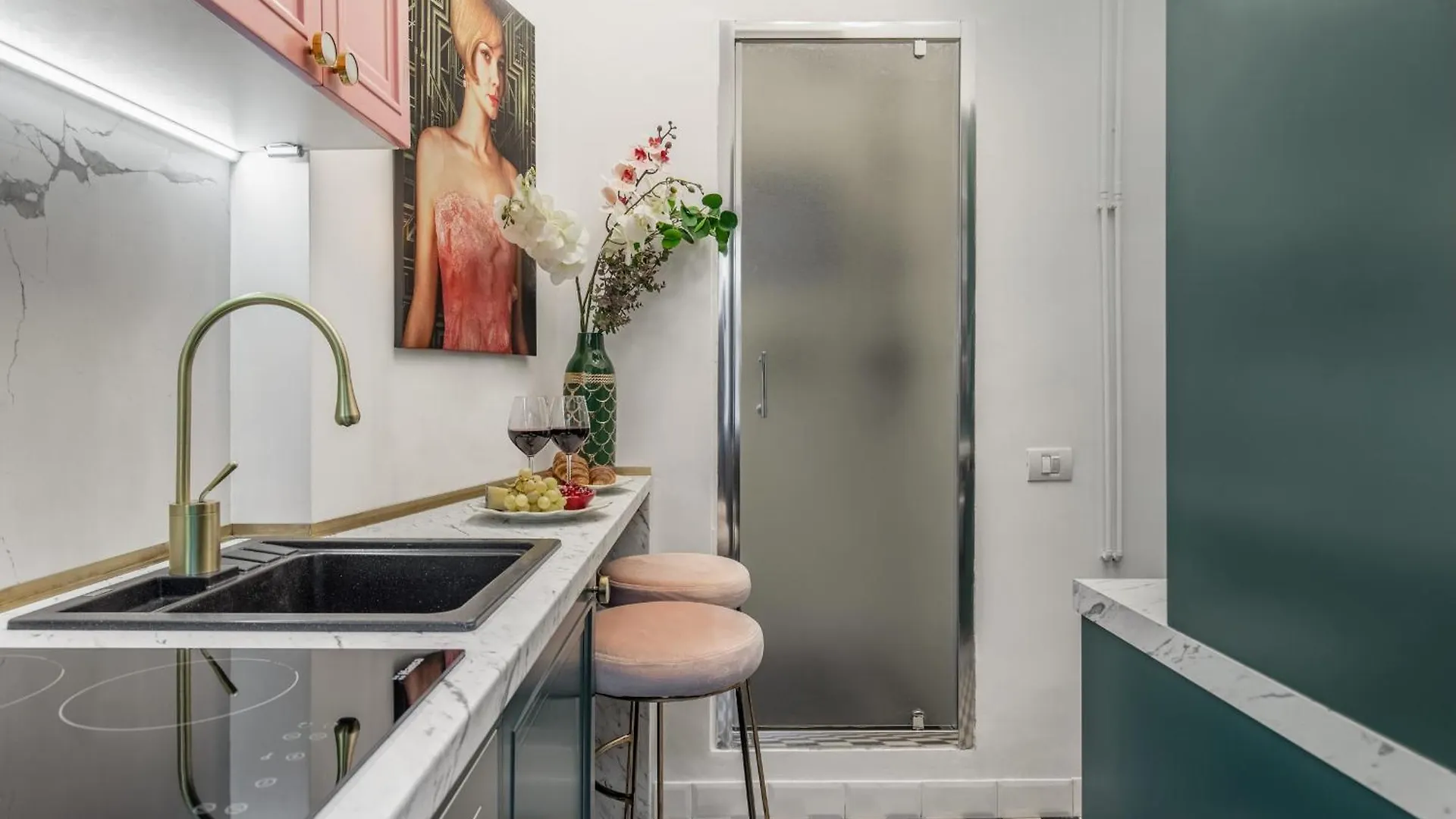 Holt - The Great Gatsby Apartment Bucharest